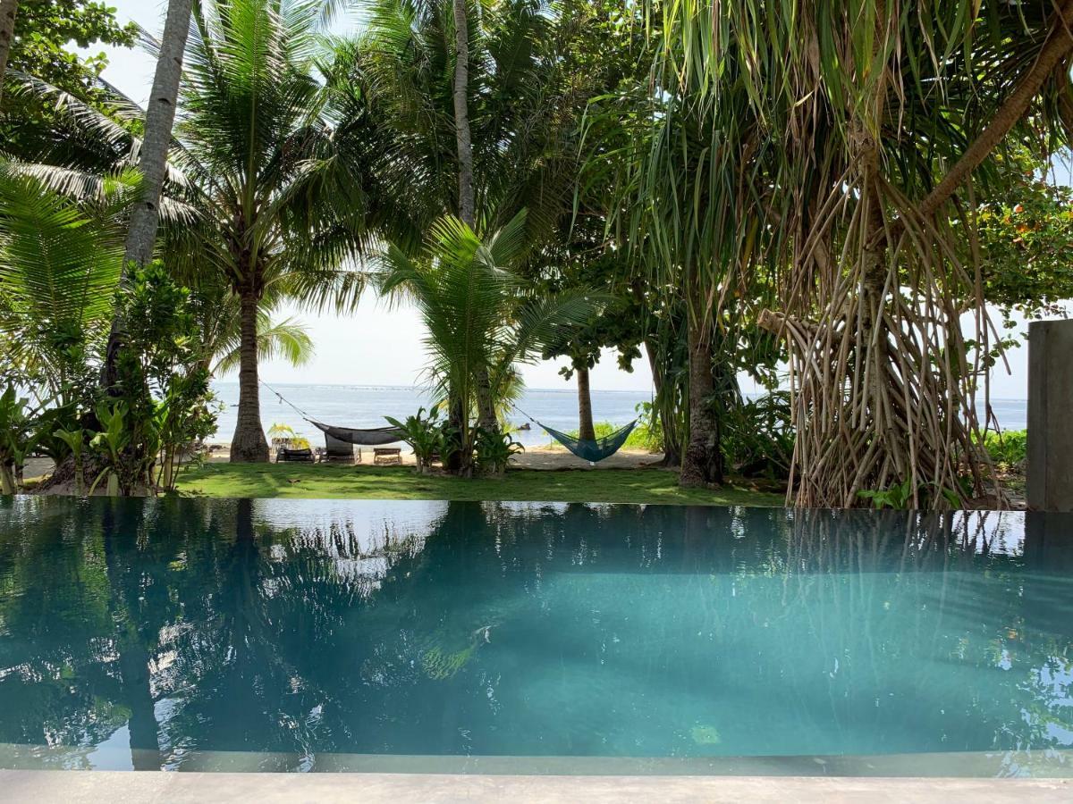 Siargao Inn Beach Resort General Luna  Exterior photo